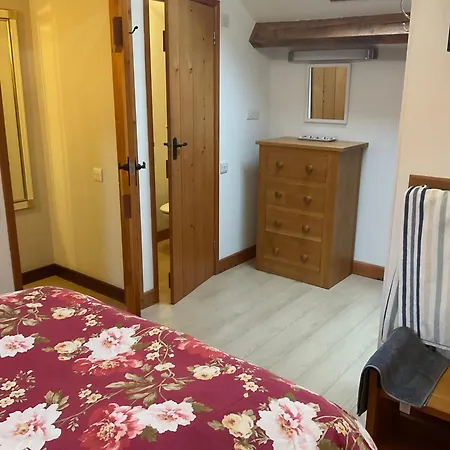 Apartment Lind End