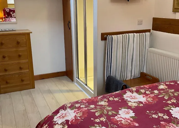 Lind End ברוטון אין פרנס